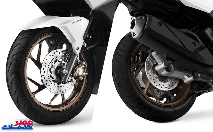 مقایسه موتور سیکلت هوندا کلیک 150 و واریو 150