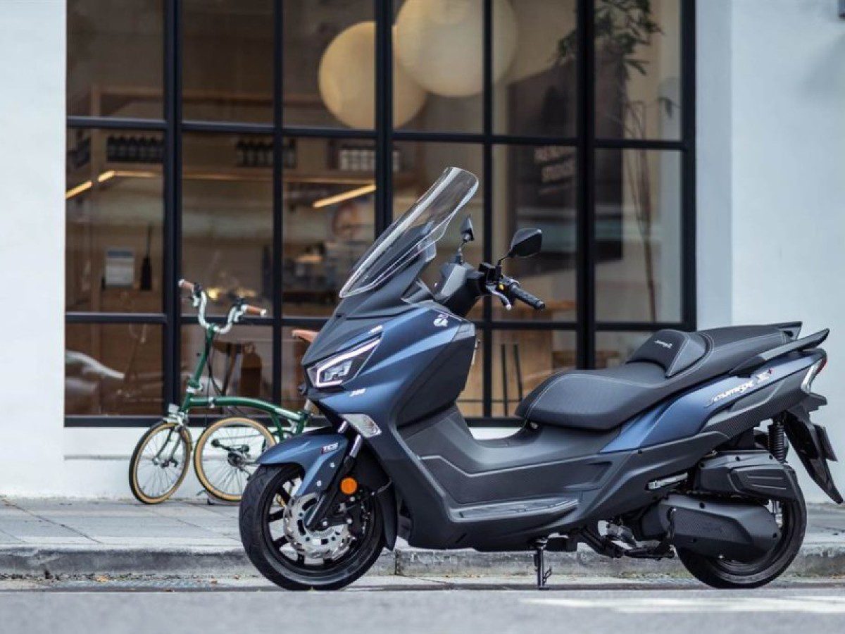 بررسی SYM Joymax